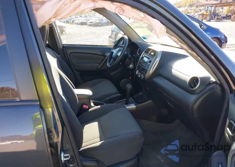 2005 Toyota Rav4 from USA, damaged, VIN JTEGD20V150095343